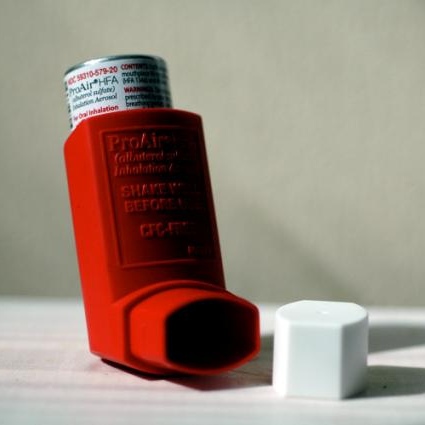 UK-first inhaler recycling scheme launches in Manchester to encourage ...