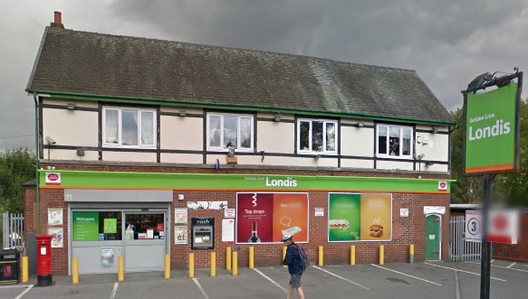 Hunt for masked gang who robbed Wigan Post Office with crowbars and knife -  Mancunian Matters