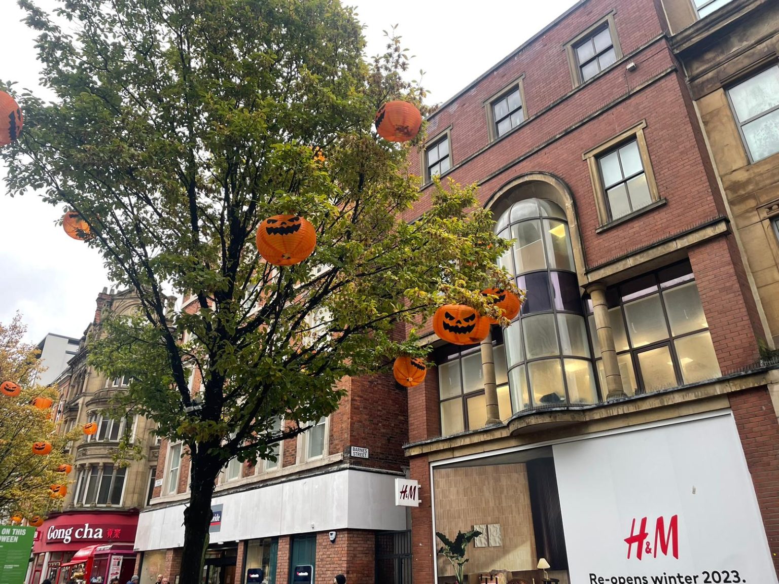 'Spooktacular' signs of Halloween in Manchester city centre Mancunian